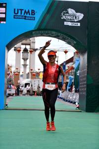 BIB: 5145
                            <button type="button" onclick="openModal(21897662)" class="btn btn-primary btn-sm float-right btn-popup" data-toggle="modal" data-target=".modal-high-quality">
                        <i class="fas fa-shopping-cart"></i> Add to Cart
                    </button>
                                            <button type="button" onclick="isThisMe(21897662, true)" class="btn btn-success btn-sm float-right btn-popup btn-isme hidden" data-toggle="tooltip" data-placement="bottom" title="นี่คือรูปของคุณใช่ไหม คลิกที่นี่เพื่อเอาเข้าอัลบั้ม">
                        <i class="fas fa-plus"></i> Add to album
                    </button>
                    <button type="button" onclick="isThisMe(21897662, false)" class="btn btn-warning btn-sm float-right btn-popup btn-isnotme hidden">
                        <i class="fas fa-ban"></i> Remove from album
                    </button>